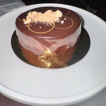Sparrow Wine Bar - Chocolate cake - Wine Bars Near Me - Orlando, Florida Sparrow Wine Bar - Chocolate cake - Wine Bars Near Me - Orlando, Florida