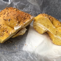 Dix Hills Bagels