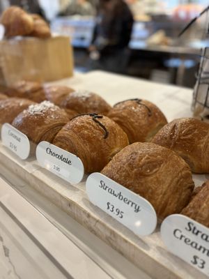 Mi-Sant Kitchen & Bakery by null