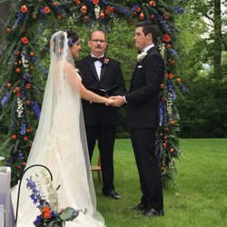 Greenbriar Catering & Florist - Thanks Pam you took Alicia's fantasy and made her dream come true! The flowers were absolutely stunning!