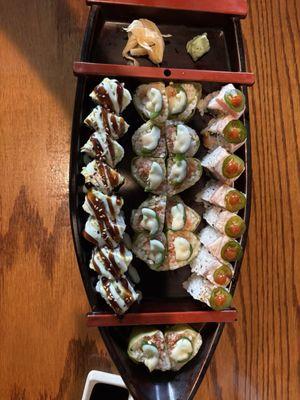 Black Ginger Sushi Bar and Asian fusion by null