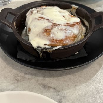 House of Brunch - Cinnamon roll - Breakfast & Brunch Near Me - Spokane, Washington House of Brunch - Cinnamon roll - Breakfast & Brunch Near Me - Spokane, Washington