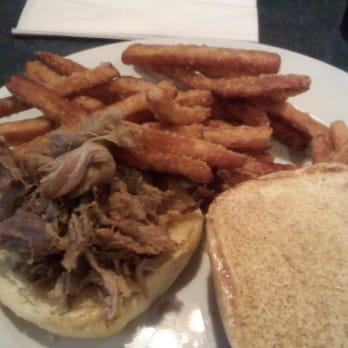 Smokey Bones Newport News - BBQ sandwich & Sweet Potato Sticks - Barbeque Near Me - Newport News, Virginia Smokey Bones Newport News - BBQ sandwich & Sweet Potato Sticks - Barbeque Near Me - Newport News, Virginia