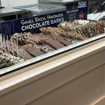 MilkShake Factory Roswell - Desserts Near Me - Roswell, Georgia