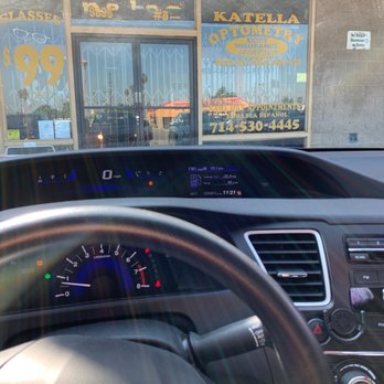 Katella Optometric Center - 21 minutes and you guys haven't arrived to your job??? Wtf! Definitely switching doctors after I pick up my contacts... - Optometrists Near Me - Anaheim, California
