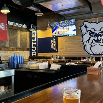 Chatham Tap Butler - Basketball and soccer on multiple screens - Pubs Near Me - Indianapolis, Indiana Chatham Tap Butler - Basketball and soccer on multiple screens - Pubs Near Me - Indianapolis, Indiana