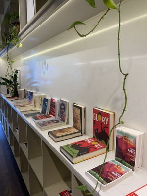 Café Éclair by null