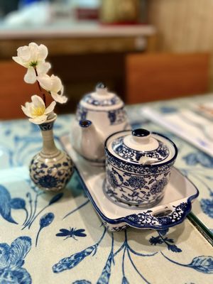 1915 Lanzhou Hand Pulled Noodles & Dumplings by null