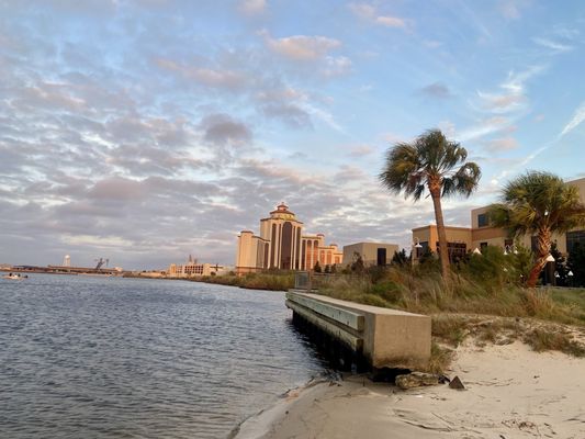 Golden Nugget Lake Charles Hotel & Casino by null