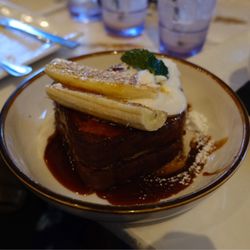 Banana Brûlée French Toast
