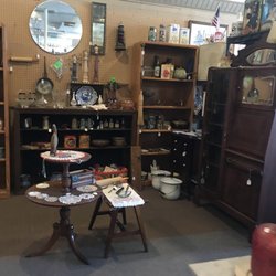 Amanda Furniture Store