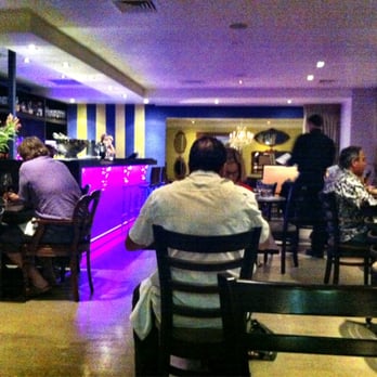 Little Truffle - Restaurants Near Me - Mermaid Beach, QLD