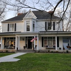 The Farmhouse - Farmhouse Inn