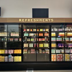 HYRBA - Full beverage fridge!