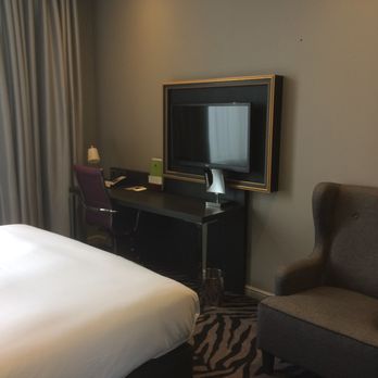 DoubleTree by Hilton Hotel Edinburgh City Centre - Hotels Near Me - Edinburgh, EDH