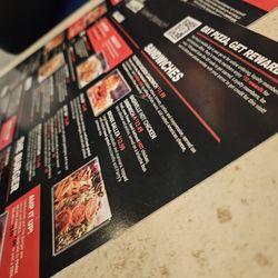 Parry's Pizzeria and Taphouse
