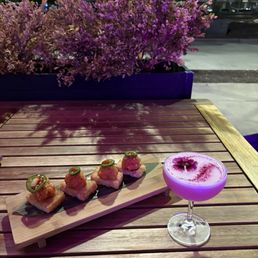 Lychee martini Crispy Rice Lychee martini Crispy Rice