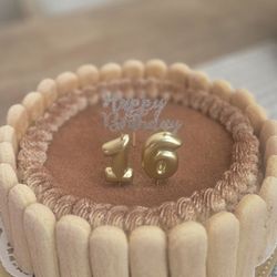 Caffe Sorrento - Tiramisu 9" cake