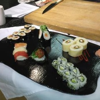 Central Market Cafe - Sushi 101- the end product - American Near Me - Austin, Texas Central Market Cafe - Sushi 101- the end product - American Near Me - Austin, Texas