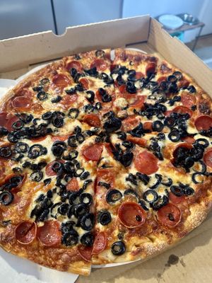 Crusty's Pizza by null