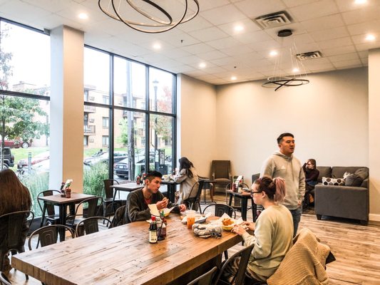 Banh Appetit by null