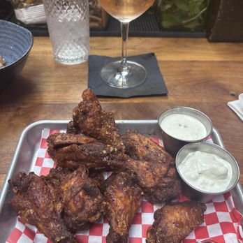 VINYL - wings - New American Near Me - Charlotte, North Carolina