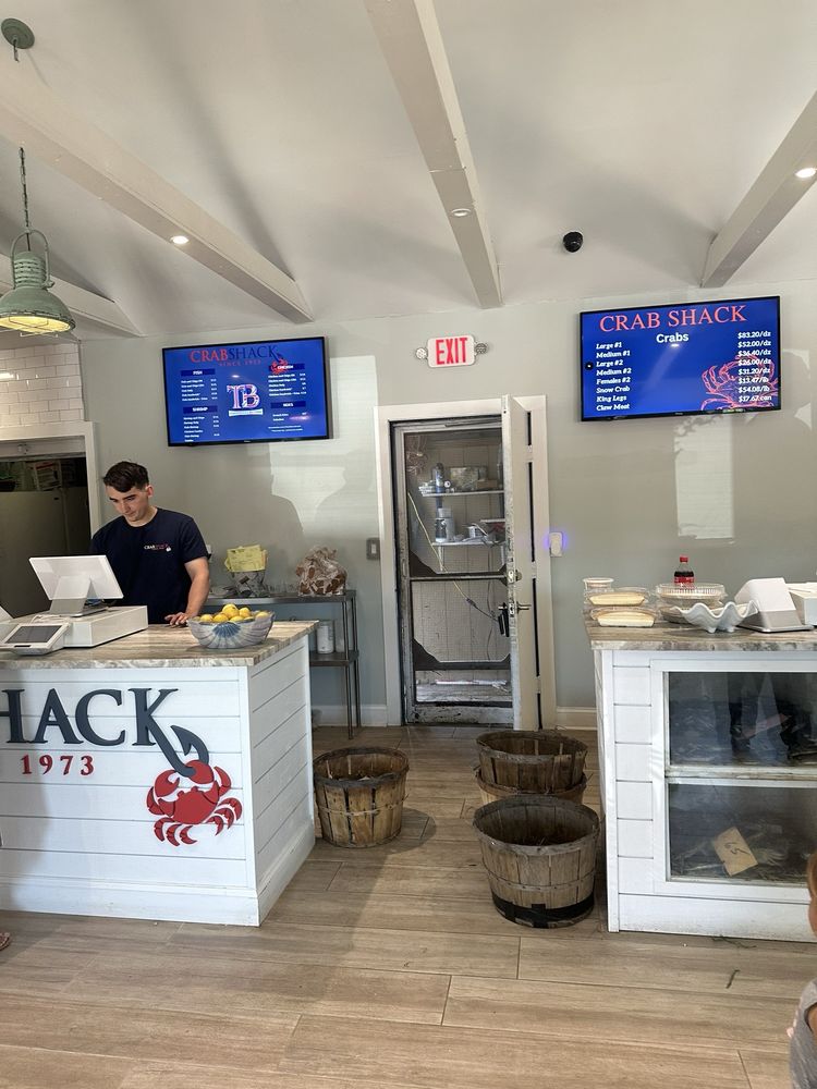 CRAB SHACK Updated August 2024 28 Photos & 34 Reviews 74 Mantoloking Rd, Brick, New Jersey