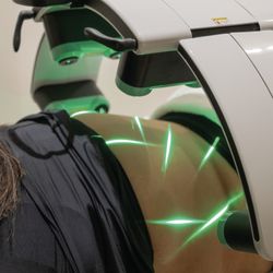 Luxe Beauty and Wellness Spa - Emerald laser body contouring at Luxe Beauty Mississauga for fat reduction, slimming and non-invasive body sculpting medical spa treatment.