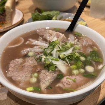 Com Tam Ninh Kieu - Special Combination Beef Pho Pho Dac Biet Bo Vien - Vietnamese Near Me - Bronx, New York Com Tam Ninh Kieu - Special Combination Beef Pho Pho Dac Biet Bo Vien - Vietnamese Near Me - Bronx, New York
