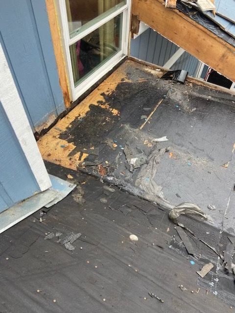 Slide of Crystal Roofing & Complete