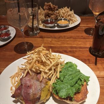 J. Alexander's - OLD FASHIONED CHEESEBURGER - New American Near Me - Hoover, Alabama
