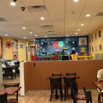 Café Cubano - Cuban Near Me - Oak Park, Illinois