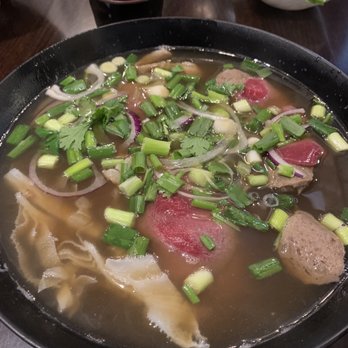 Pho Cafe - Combination Beef Noodle Soup (Pho Xe Lue) - Noodles Near Me - Daly City, California