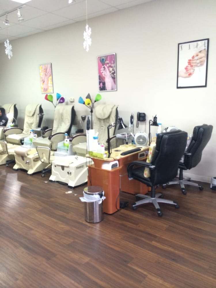 KAREN’S NAIL 16 Reviews 3 9977 178 St, Edmonton, Alberta Nail