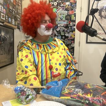 Kenny the Clown - Clowns Near Me Kenny the Clown - Clowns Near Me