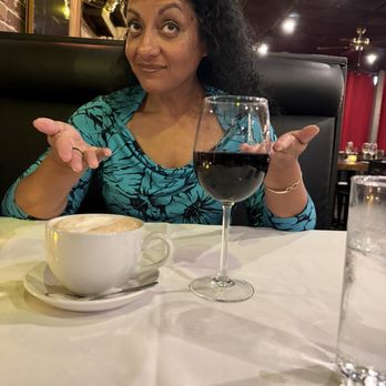 Parlor House Bistro - New American Near Me - Dunedin, Florida