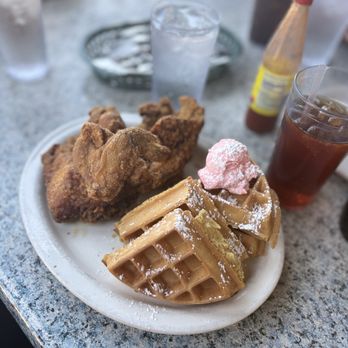 Metro Diner - Fried Chicken & Waffle - American Near Me - Raleigh, North Carolina
