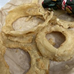 Soggy, chalky onion rings. Soggy, chalky onion rings.
