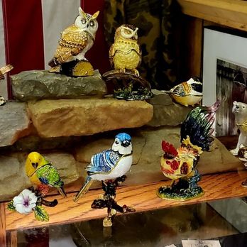Beech Spring Gift Shop - Gift Shops Near Me - Sperryville, Virginia