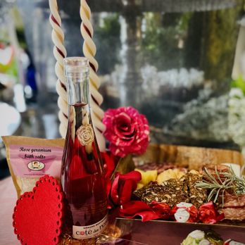 Flowers Beautiful - Florists Near Me - Delta, British Columbia