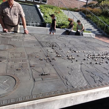 Colonial Williamsburg - Tours Near Me - Williamsburg, Virginia