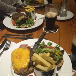 Stokers Lodge - We all have steak burgers with salad bacon and french fries