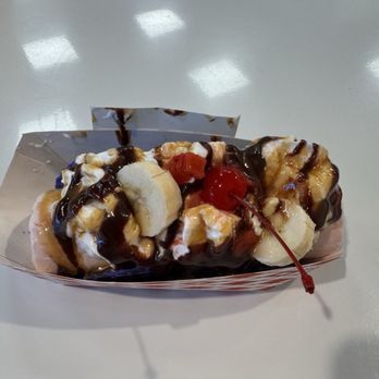Sweet Rolled Tacos - SUNDAE FUNDAE - Ice Cream & Frozen Yogurt Near Me - Riverton, Utah