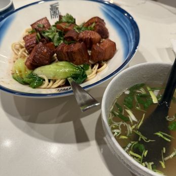 Highland Noodles - Braised pork belly noodles - Noodles Near Me - Milpitas, California Highland Noodles - Braised pork belly noodles - Noodles Near Me - Milpitas, California