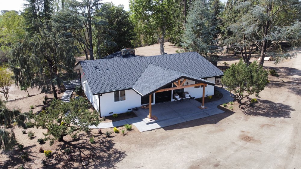 Slide of JAG Roofing