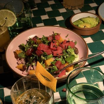 Valley Goat - crispy quinoa tuna poke salad - New American Near Me - Sunnyvale, California Valley Goat - crispy quinoa tuna poke salad - New American Near Me - Sunnyvale, California