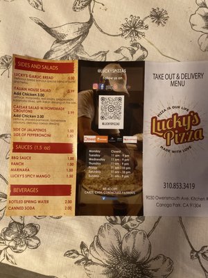 Lucky's Pizza by null