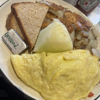 Metro Cafe - Build your own omelette - American Near Me - El Segundo, California Metro Cafe - Build your own omelette - American Near Me - El Segundo, California