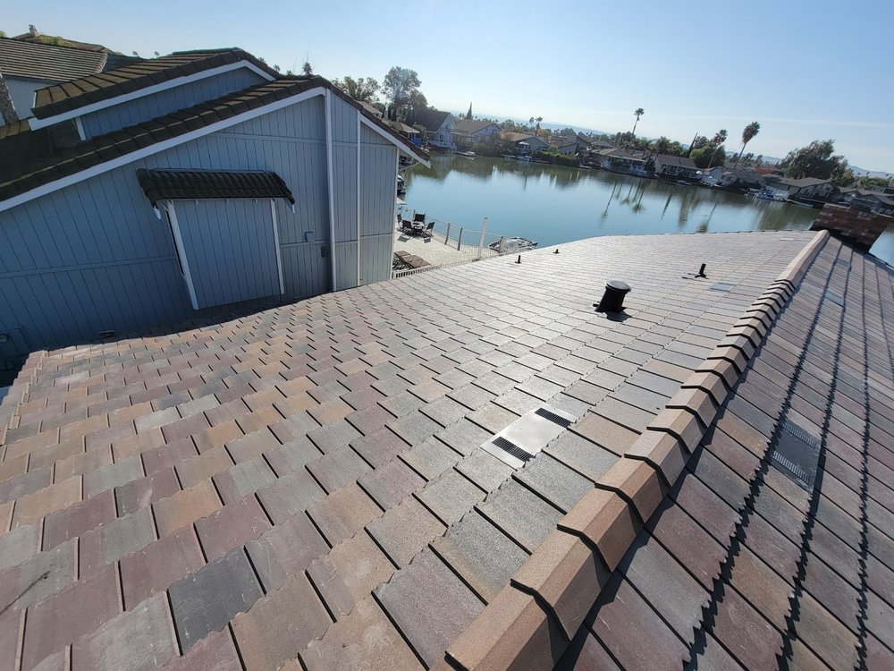 Slide of Gentry Construction