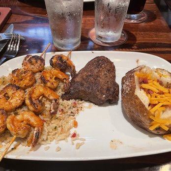 LongHorn Steakhouse - 6oz. Renegade Sirloin* with 8ct. Redrock Grilled Shrimp - Steakhouses Near Me - San Antonio, Texas LongHorn Steakhouse - 6oz. Renegade Sirloin* with 8ct. Redrock Grilled Shrimp - Steakhouses Near Me - San Antonio, Texas